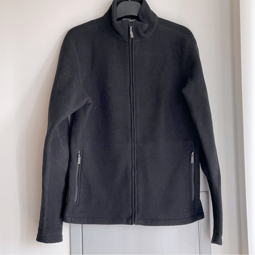 NWOT MEC Mountain Equipment Co-op Black Fleece Long Sleeve Women’s Jacket